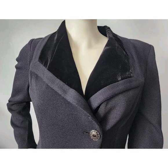ELEGANT ST JOHN BLACK KNIT EVENING JACKET, SIZE 4, Velour / Velvet Trim Santana - Picture 12 of 16
